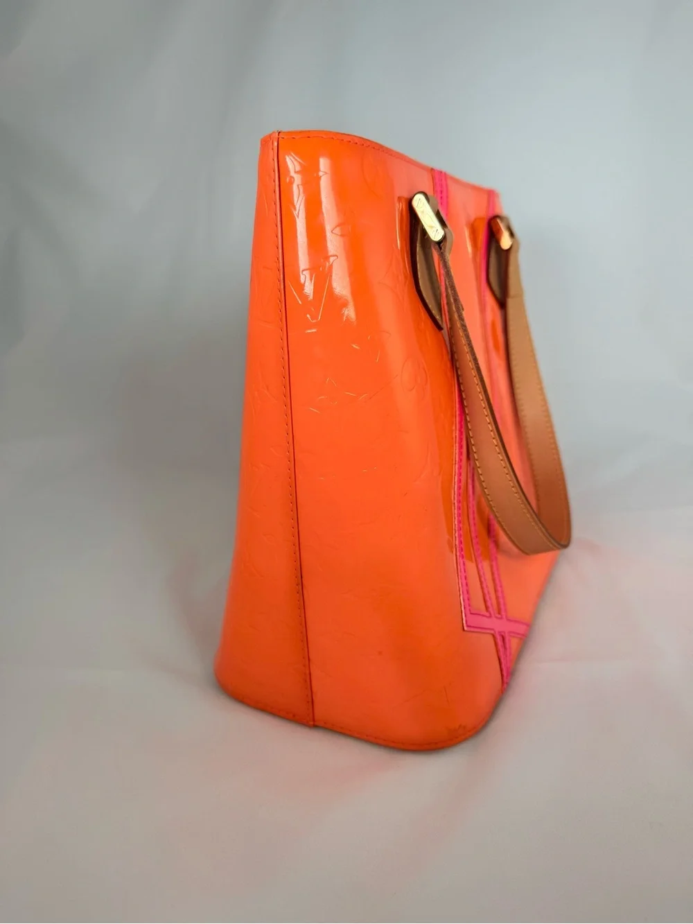 Louis Vuitton x Robert Wilson Limited Edition Vernis Tote - Picture 2 of 13